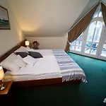 Zsanett 3* Balatonkeresztúr
