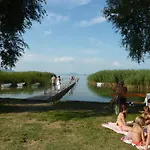 Zsanett Balatonkeresztúr