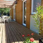 Zsanett Hotel Balatonkeresztúr