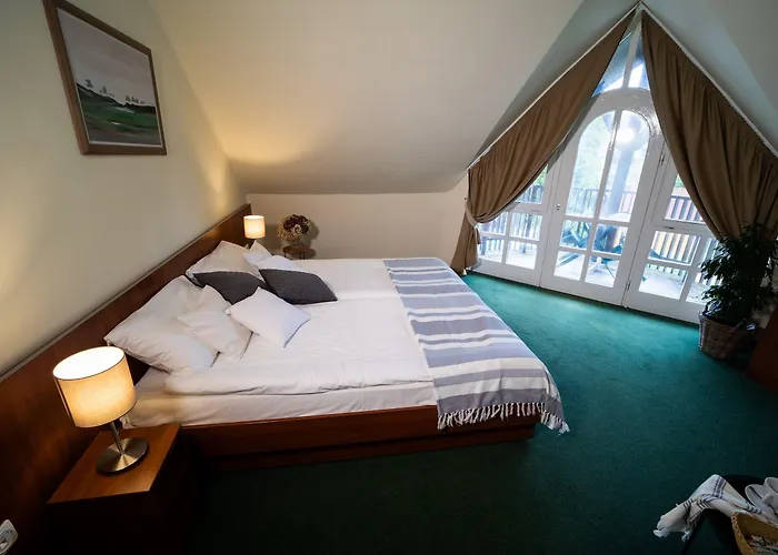 Zsanett 3* Balatonkeresztúr