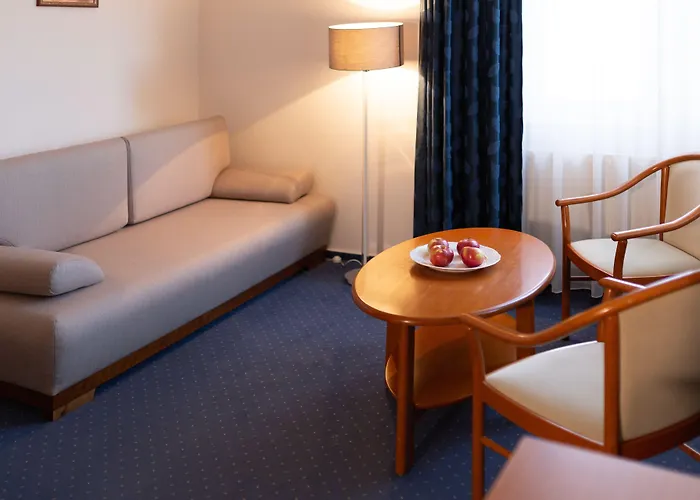 Zsanett Hotel