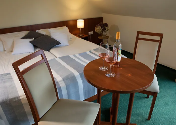 Zsanett Balatonkeresztúr