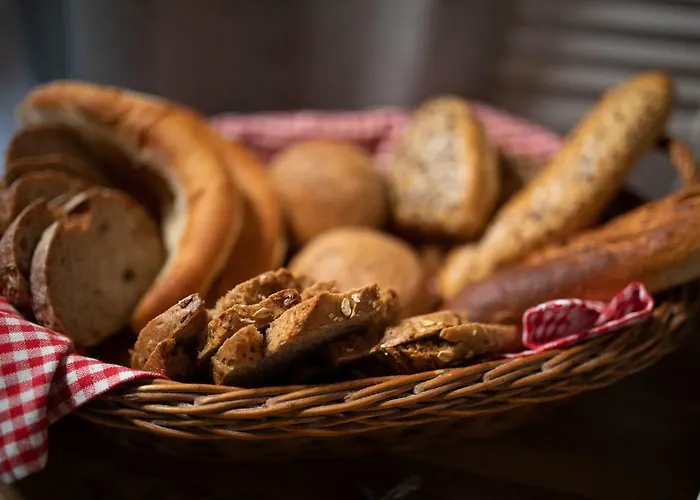Zsanett Hotel Balatonkeresztúr