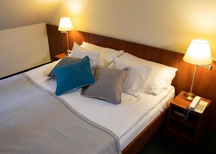 Hotel Zsanett Balatonkeresztúr